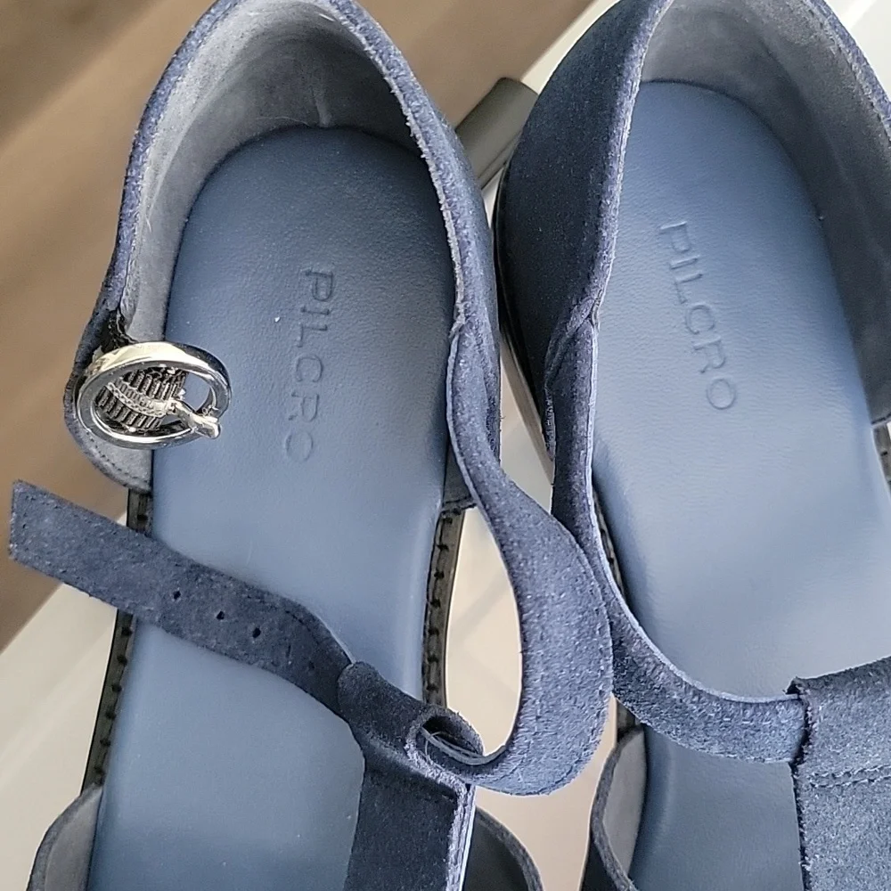 Fisherman Sandals by Pilcro - Picture 3 of 11